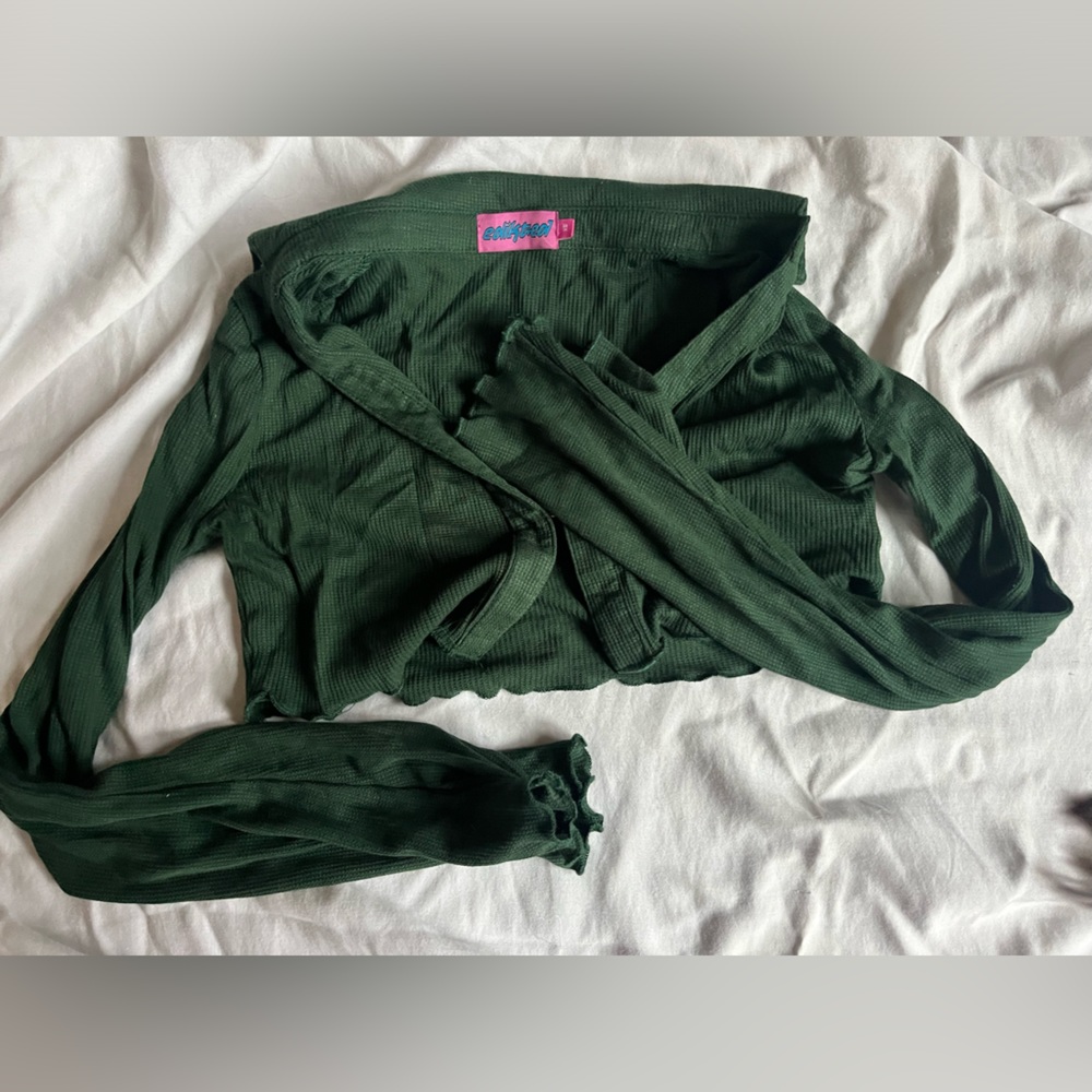 Green edikted cropped long sleeve